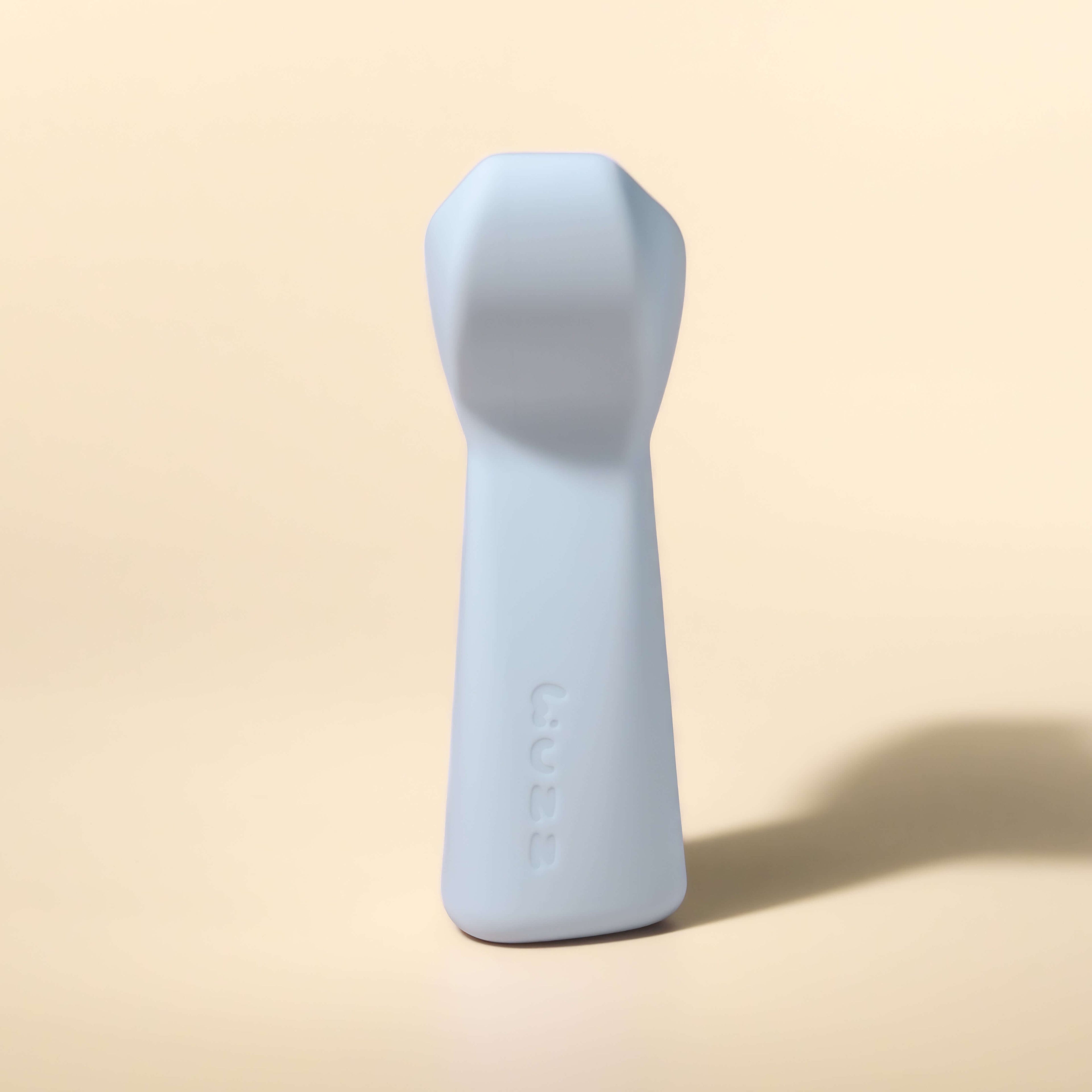 ULA - Clitoral Vibrator - Wuzz   